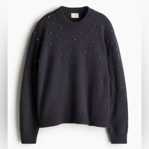 Beaded Pearl, Rich Gray Sweater | Crew Neck | Long Sleeves | XL